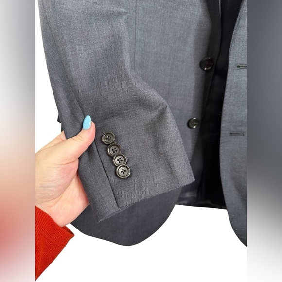 J. Crew Ludlow Slim-fit suit jacket with double vent in Italian worsted wool - Picture 9 of 10